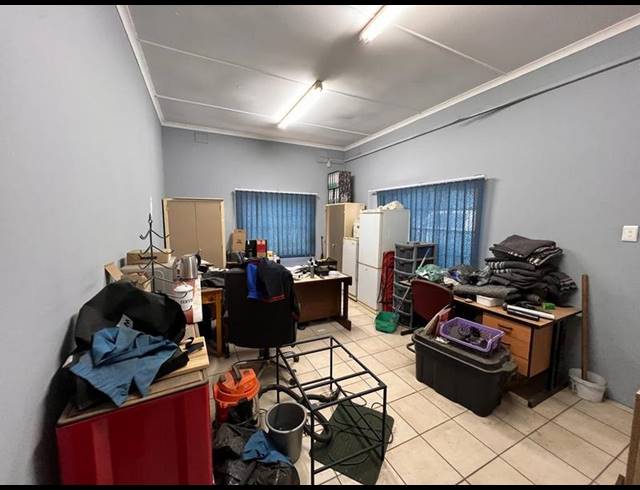 INDUSTRIAL PROPERTY TO RENT IN MKONDENI